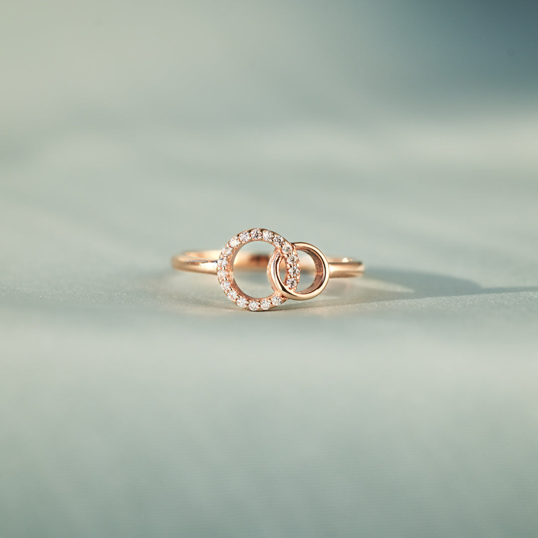 Mother Daughter Bond Linked Circle Ring