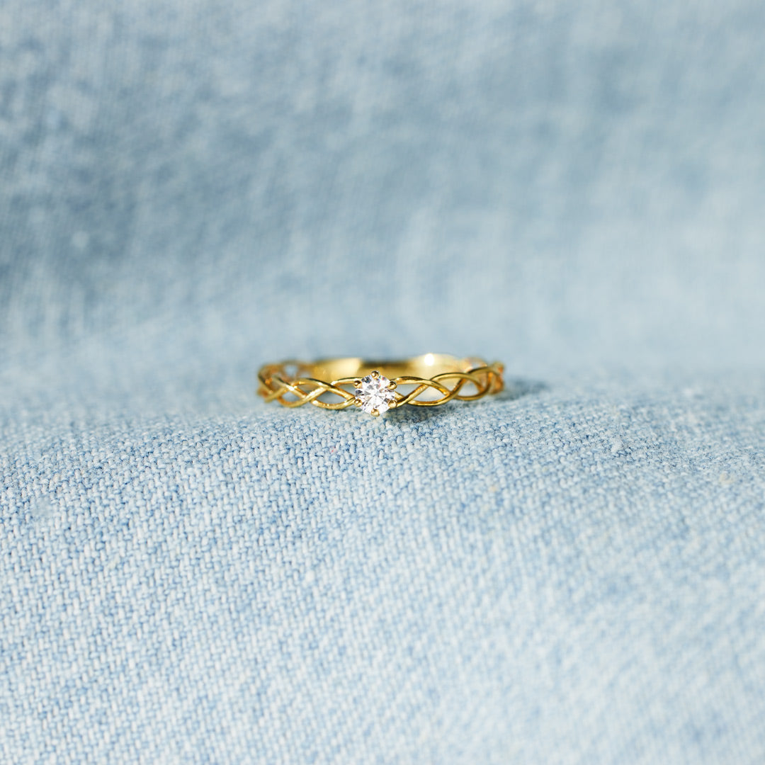 Dear Daughter Interweaved Ring