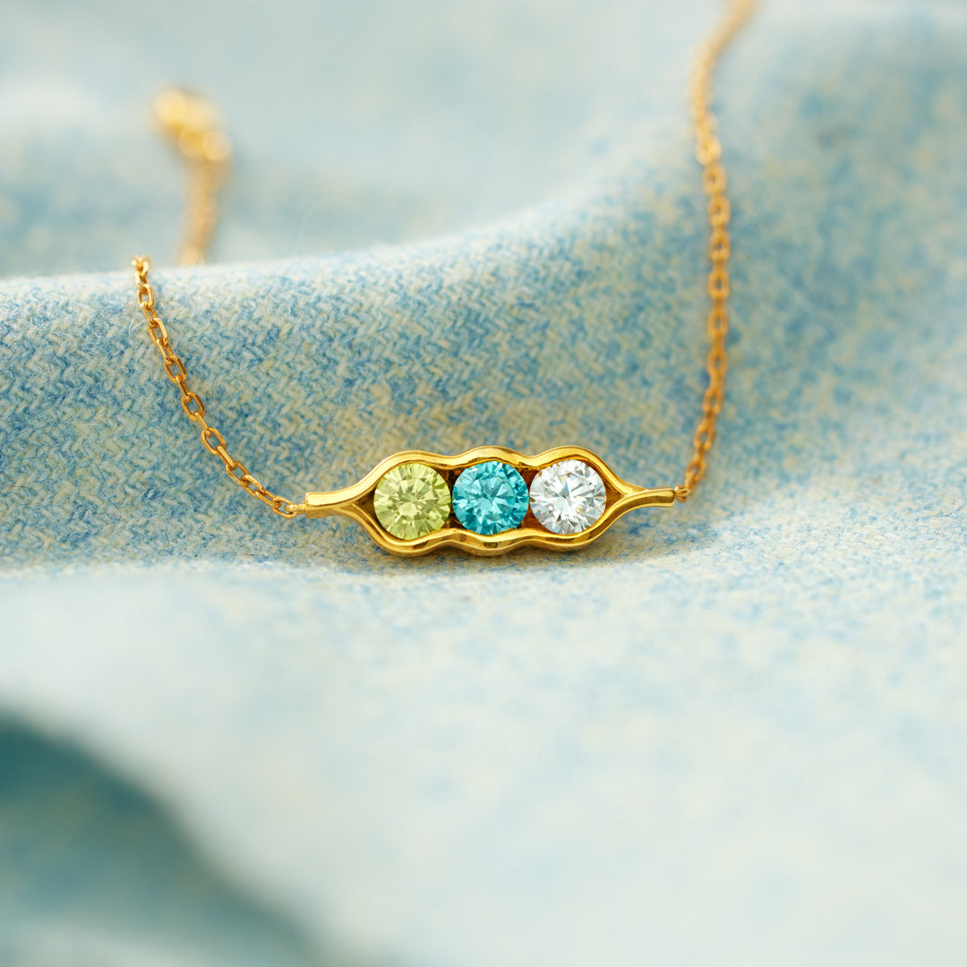 Mommy's Hap-Pea-Ness Pea Pod Bracelet