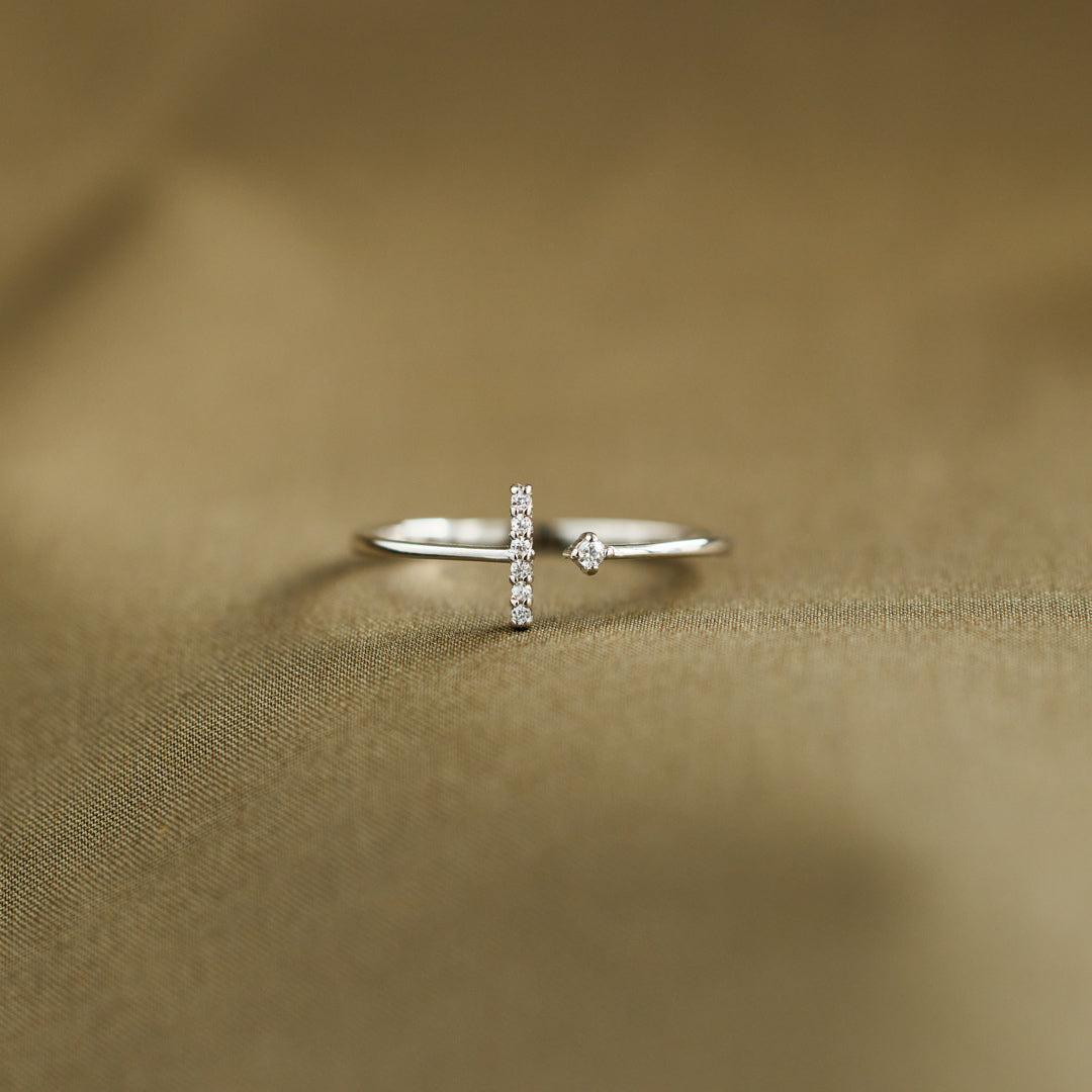 Girl Gang Minimalist T Shaped Ring