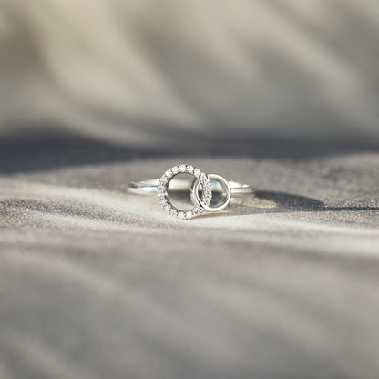 Mother Daughter Bond Linked Circle Ring