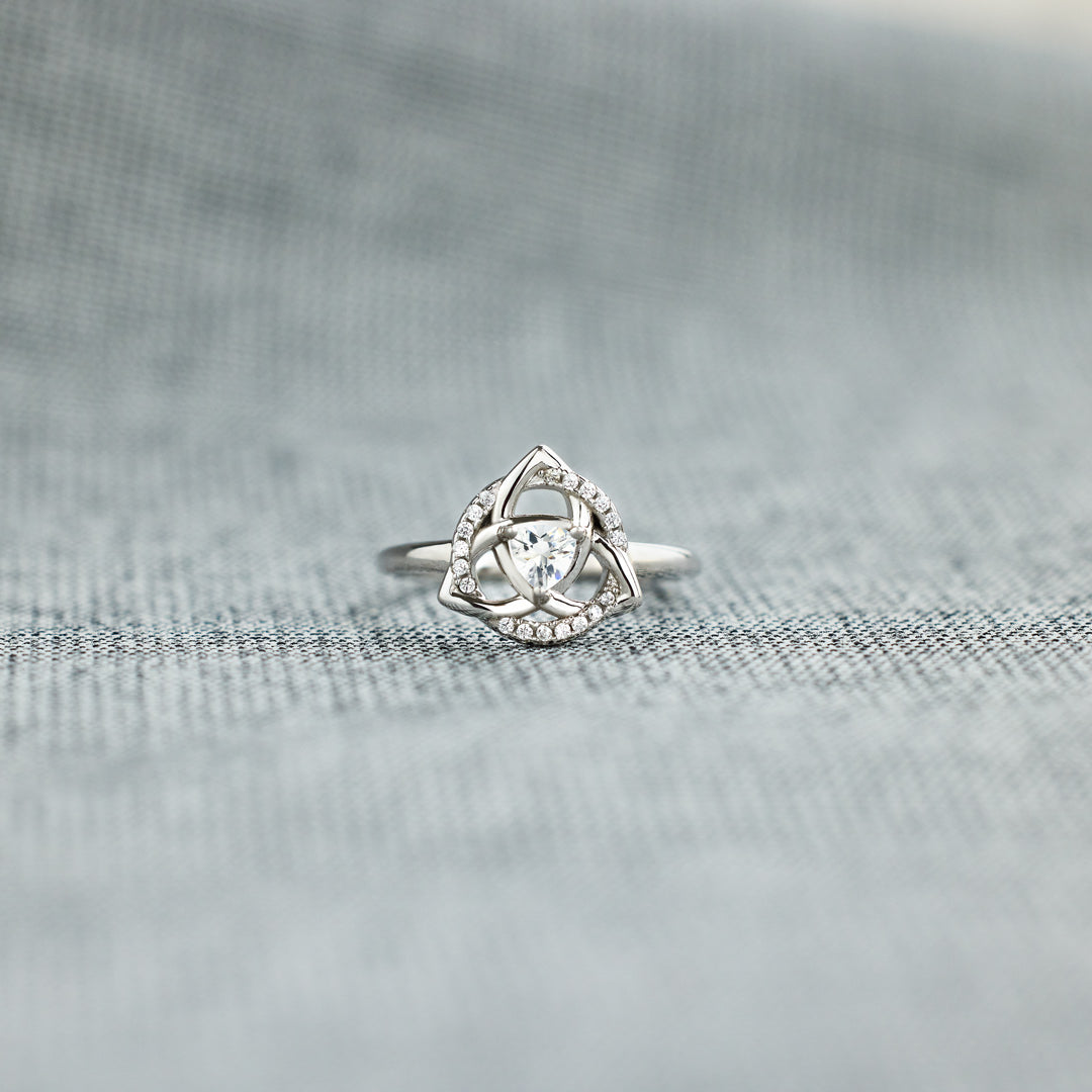 Always My Sister Forever My Friend Celtic Sisters Knot Ring